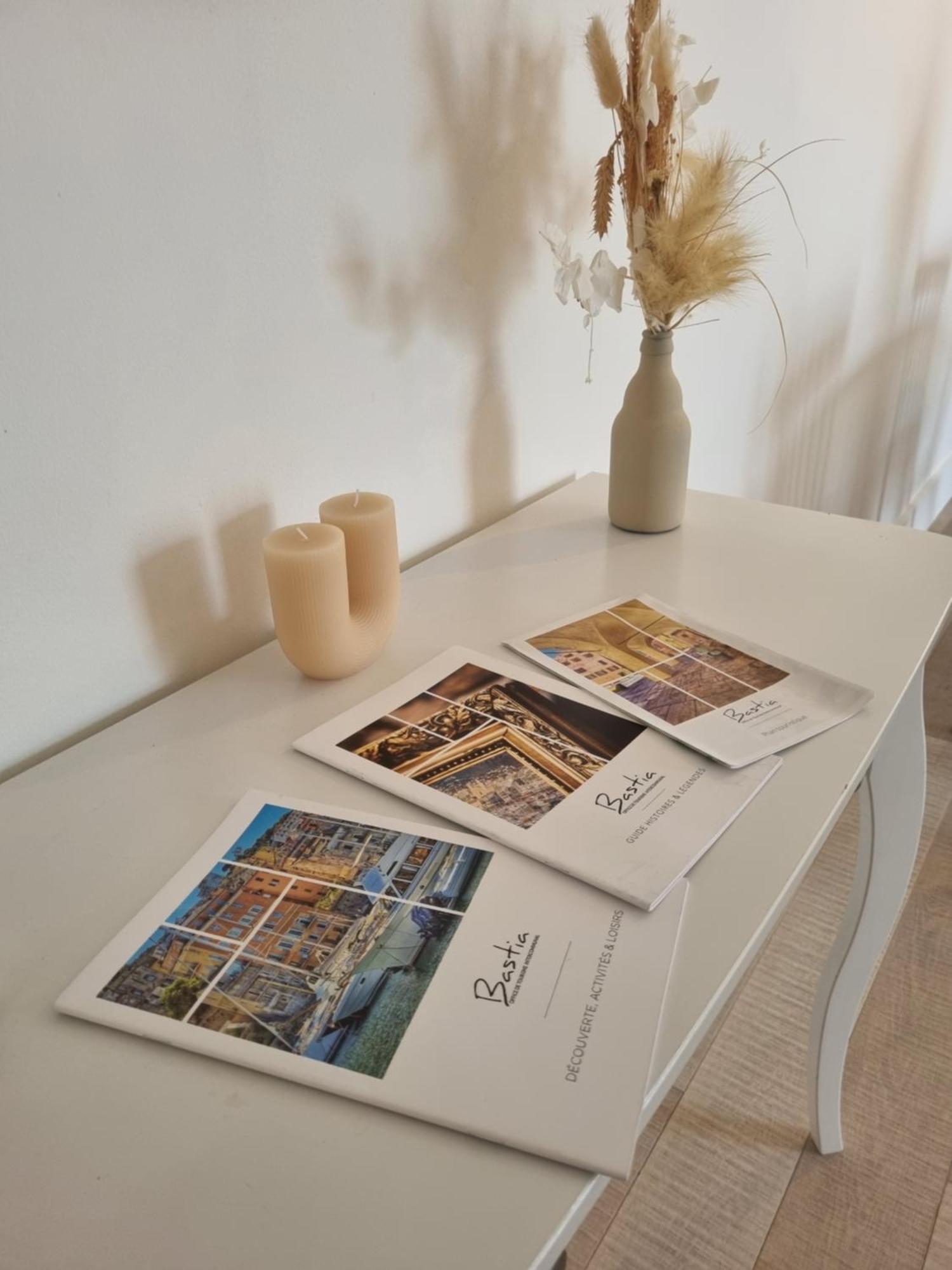Appartement Avec Grande Terrasse Bastia  Exteriör bild