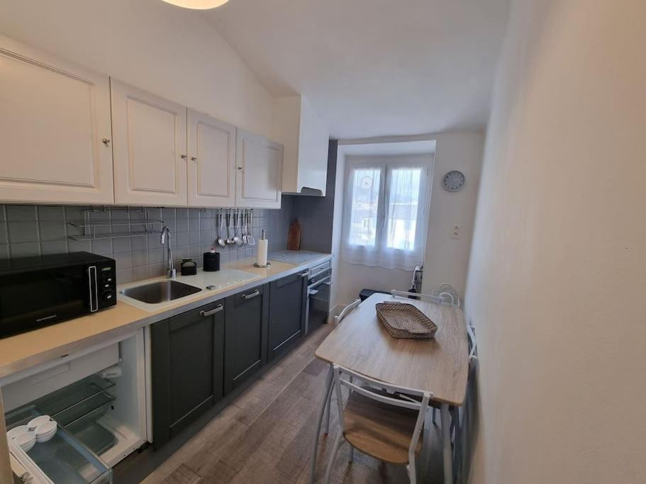 Appartement Avec Grande Terrasse Bastia  Exteriör bild